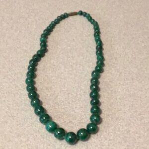 Elegant Green Malachite Beaded Necklace